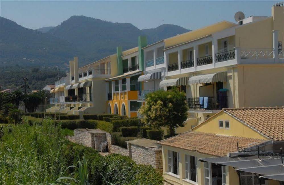Ionian Princess Suites Hotel Aharávi Kültér fotó