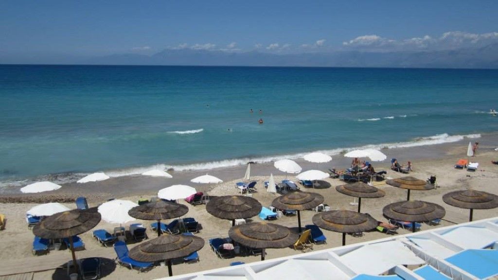 Ionian Princess Suites Hotel Aharávi Kültér fotó